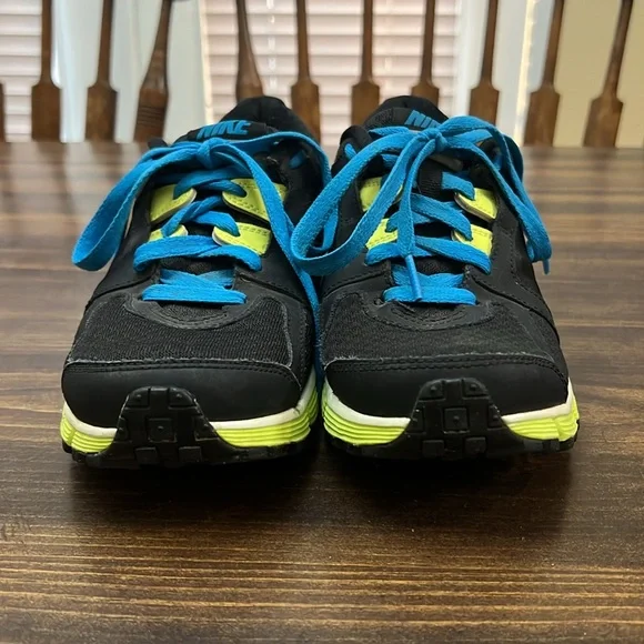 Nike Dual Fusion ST2 - Picture 2 of 8